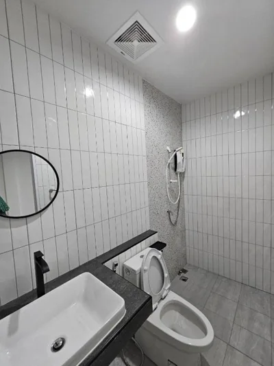 Triple Room (Non-Smoking) — Haru Inn Airport